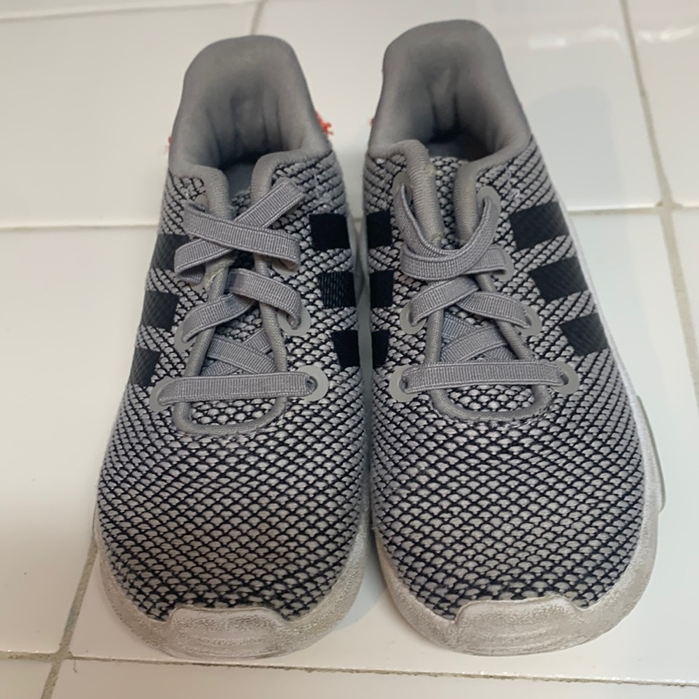 5.5 grey/black Adidas slip on sneakers in great condition